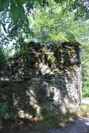 Reste eines Rundturmes der Hauptburg in Leienfels