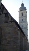 Blick vom Chor auf den Turm von St. Martin