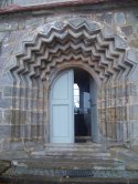 Zackenportal in Bronn (ca. 1230-40)