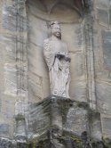 Statue an der Westfassade von St. Martin, 14. Jhdt.